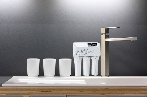 秦皇島反滲透凈水器,億佳小康,讓生活更健康_1