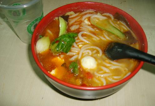 菏澤砂鍋米線培訓(xùn)重慶砂鍋米線加盟濟(jì)寧砂鍋米線做法_1