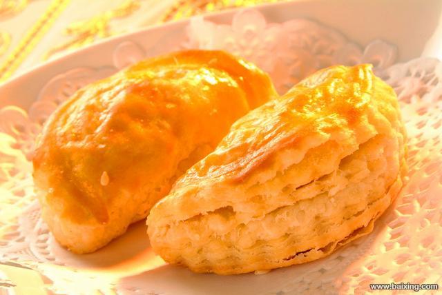 泰國(guó)榴蓮酥加盟培訓(xùn)榴蓮酥制作技術(shù)_1