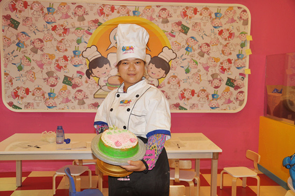 湖南韶山學(xué)員圓滿結(jié)業(yè) 星期六烘焙助您成功（圖）_2