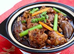 重慶雞公煲加盟黃燜雞米飯培訓(xùn)_1