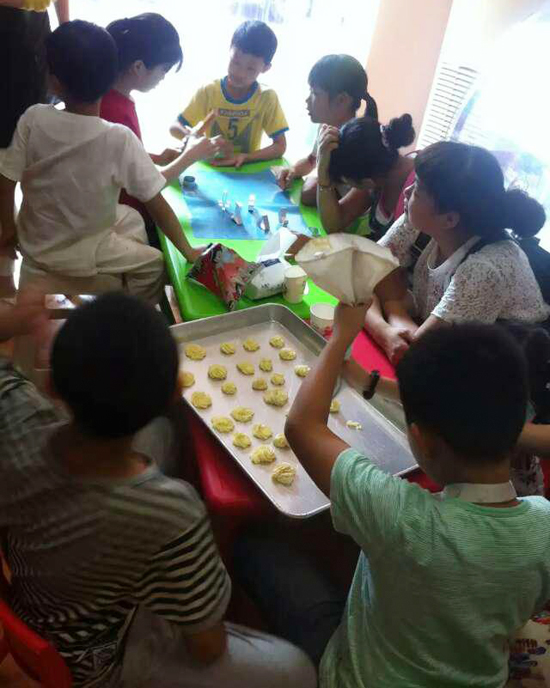 熱烈祝賀星期六兒童烘焙主題樂(lè)園成都店喜迎開(kāi)業(yè)（圖）_2