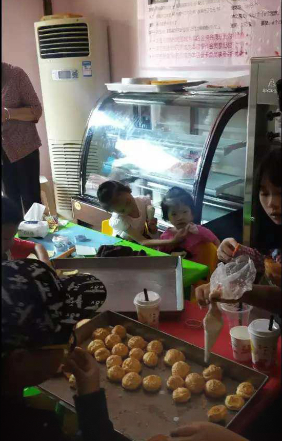 熱烈祝賀星期六兒童烘焙主題樂(lè)園成都店喜迎開(kāi)業(yè)（圖）_5