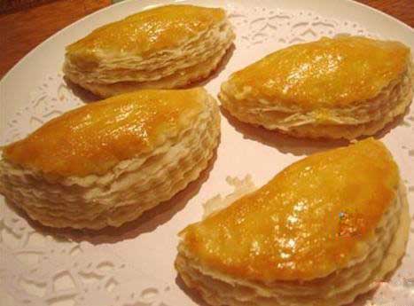 福建榴蓮酥泰國(guó)加盟學(xué)習(xí)泰國(guó)榴蓮酥做法_1