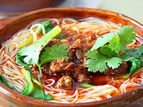 聚香園砂鍋米線加盟云南過(guò)橋米線開(kāi)店培訓(xùn)18766142178_1