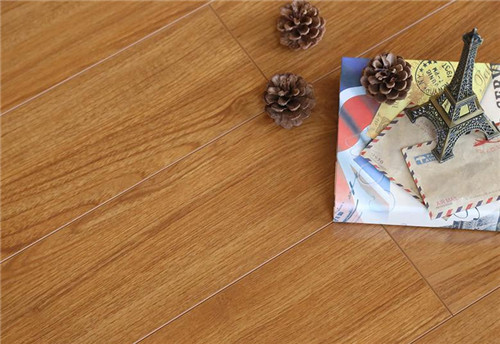 揚(yáng)子地板——帶來(lái)童年純真感(圖)_2