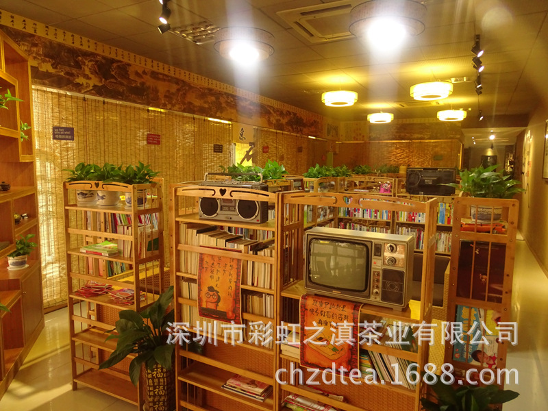 牛欄前哪里可以讀書，新瀾大廈對(duì)面的彩虹之滇茶館_5