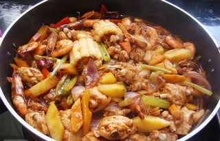 三汁燜鍋總部加盟，燜鍋的核心秘制方法加盟_1