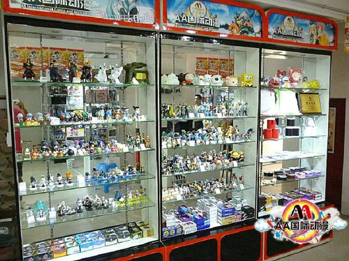 夫妻做生意開店穩(wěn)定動漫店加盟_2