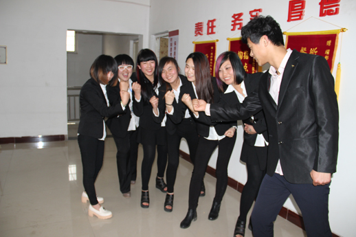 東營(yíng)面館店加盟_1