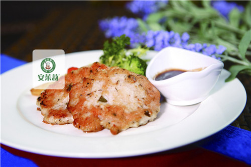 安茱莉卷餅豬扒憑借著獨(dú)特的口味、合理的價(jià)格助你成功創(chuàng)業(yè)_2