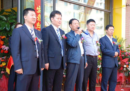 【區(qū)域快訊】熱烈祝賀風(fēng)光地產(chǎn)四平區(qū)域公司開業(yè)典禮圓滿成功（圖）_3