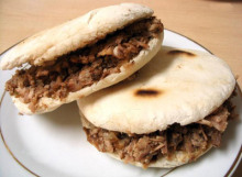 學(xué)習(xí)臘汁肉夾饃小吃早餐小吃肉夾饃培訓(xùn)加盟（圖）_1