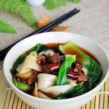 學(xué)習(xí)牛肉板面做法,加盟安徽牛肉板面配方_1