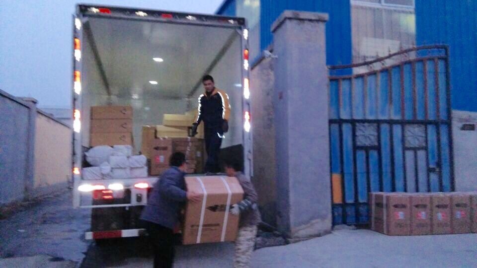 來特威快修項目再度進入加盟熱潮 北京總部快修設(shè)備輸出如火如荼_3