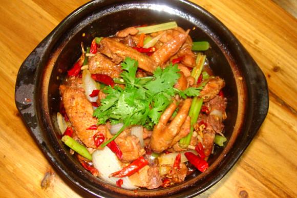 湖南哪里可以學(xué)雞公煲技術(shù)_1