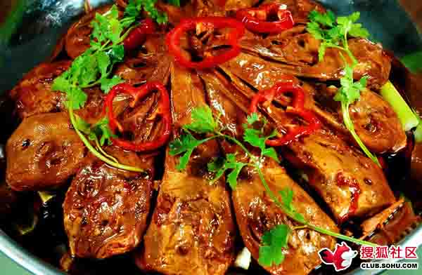 學(xué)習(xí)干鍋鴨頭做法 加盟干鍋鴨頭小吃_1