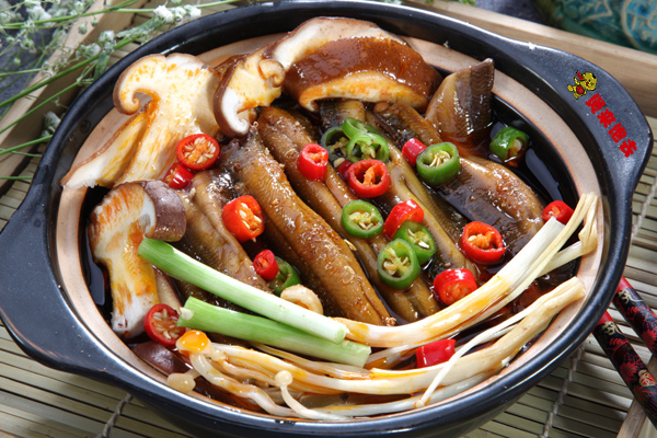 砂锅菜加盟哪家好?砂锅菜生意好做吗?煲来饱去店店火爆(图)_1