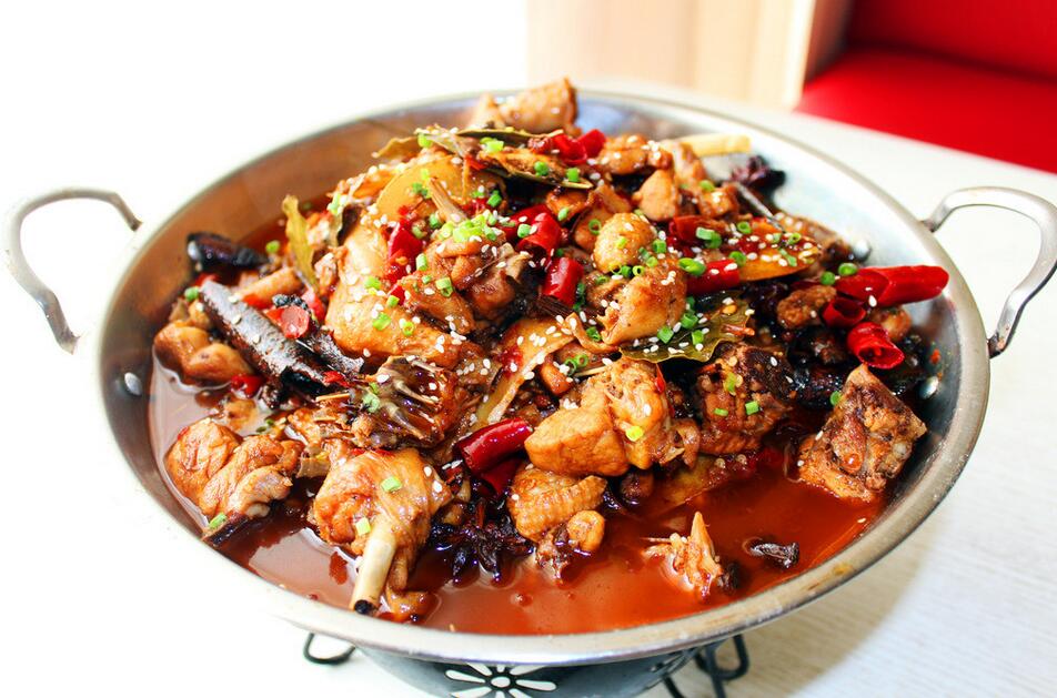 重慶燒雞公加盟有那些優(yōu)勢(shì)？_1