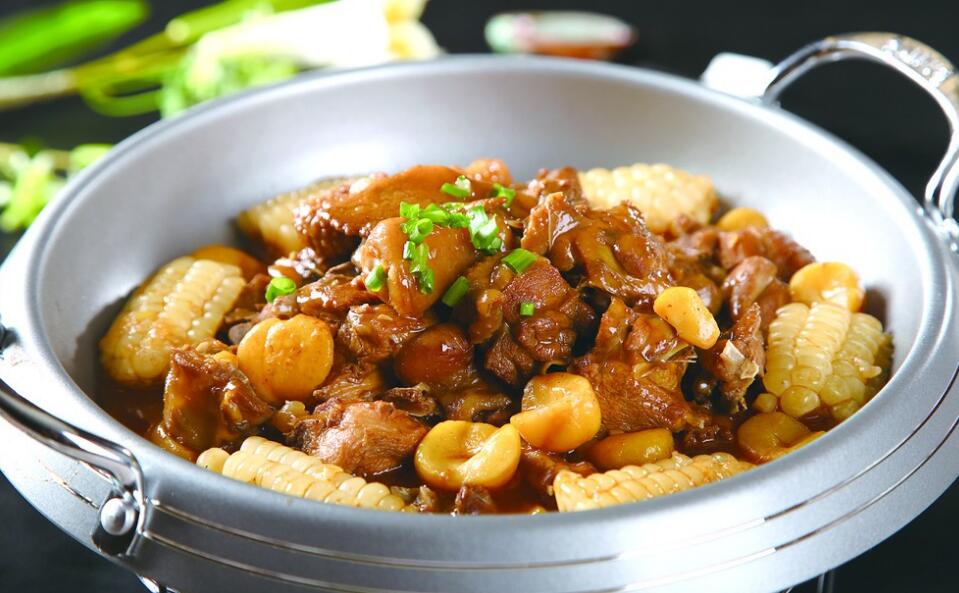 國內(nèi)最知名燒雞公加盟品牌_2