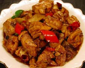 山東養(yǎng)生干崩雞設(shè)備加盟，學(xué)習(xí)干崩雞醬料的做法_1