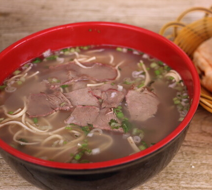 江蘇學淮南牛肉湯怎么做正宗的安徽名吃牛骨湯配方_1