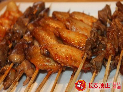 長沙燒烤培訓(xùn)需要多少錢？怎么培訓(xùn)？（圖）_1