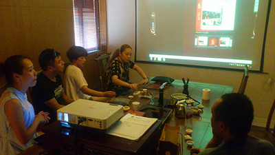 四川餐飲加盟熱點項目－-漁人谷特色火鍋魚，引得四川安岳投資人來捉魚。_3