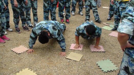 “燎原行動(dòng)”糯米圖招商培訓(xùn)啟動(dòng)會(huì)議暨戶外拓展活動(dòng)圓滿落幕（圖）_7