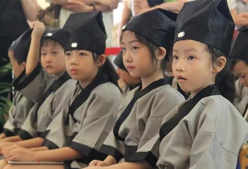鄭州兒童國學(xué)班哪家好（圖）_1