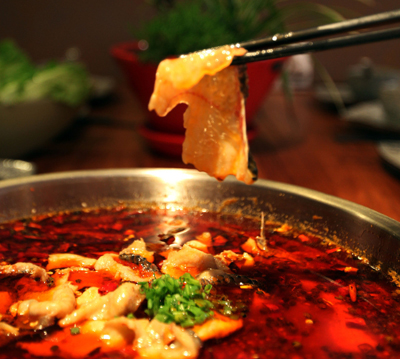 大型餐飲連鎖店頹廢不前，漁人谷特色餐飲項(xiàng)目靠這三點(diǎn)越做越火_1