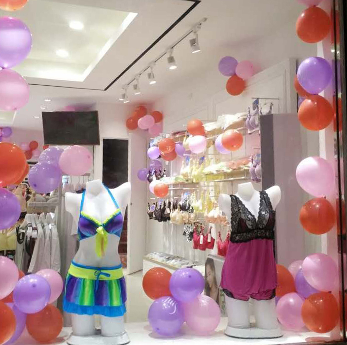 詩曼芬新店老板喜不自勝，開業(yè)大賣（圖）_4