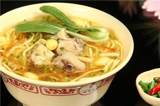 辭職創(chuàng)業(yè) 小兩口走上人生巔峰_1