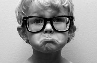 視力恢復加盟品牌億視寧分析兒童近視的原因（圖）_1