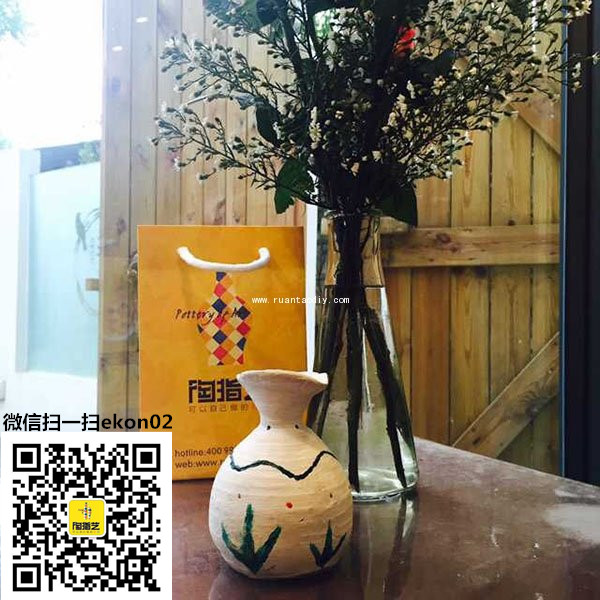 兒童手工陶藝招商加盟_創(chuàng)意DIY陶藝店孕育新財(cái)富《中國(guó)經(jīng)濟(jì)網(wǎng)》_1
