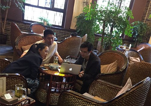 蜀道三江火鍋成都靜居寺店即將驚艷呈現(xiàn)。20家小型火鍋店覆蓋成都打造樣板片區(qū)。_3