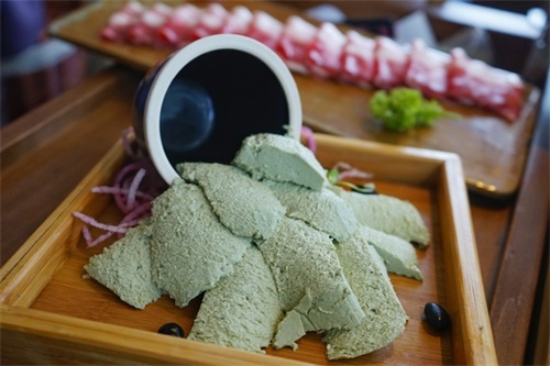 小本創(chuàng)業(yè)投資的好選擇重慶正宗老火鍋加盟_3