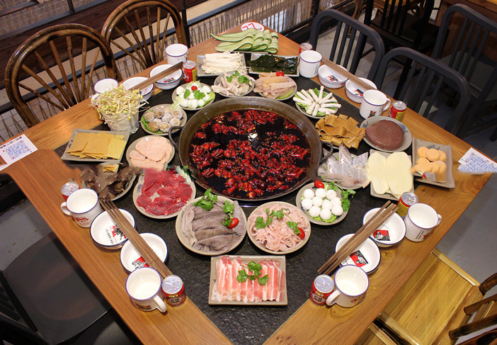 重慶老火鍋加盟品牌具體加盟費(fèi)（圖）_1