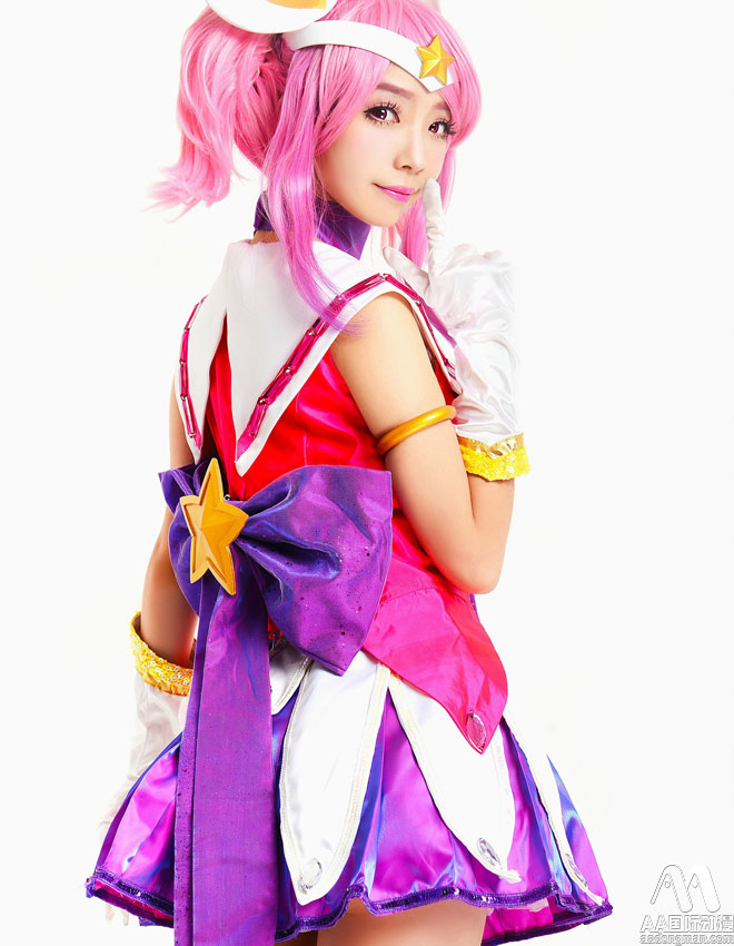 《英雄聯(lián)盟》LOL法師拉克絲cosplay_5