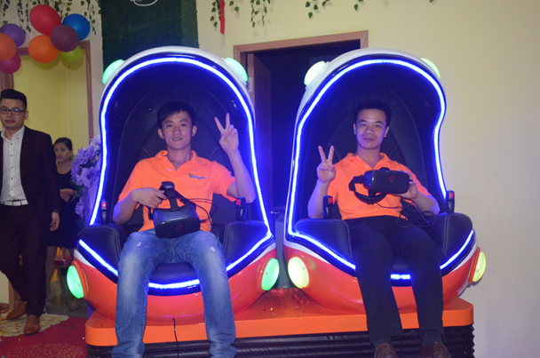 虛擬王國9DVR虛擬現(xiàn)實(shí)設(shè)備震撼上市，9D電影加盟新方案呼之欲出（圖）_1