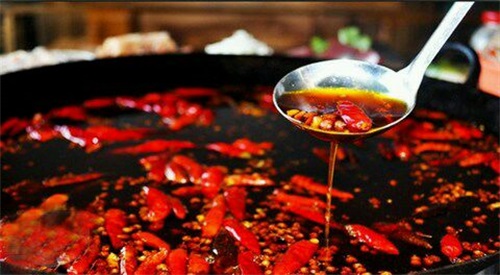 重慶連鎖火鍋加盟店的優(yōu)勢(shì)是什么_2