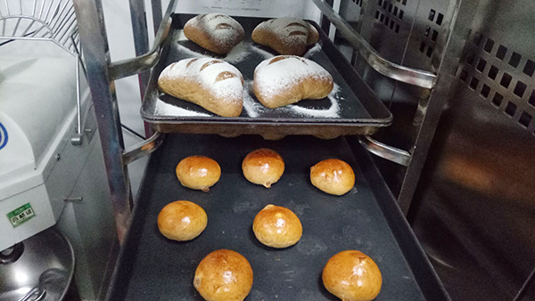 北京哪家西點蛋糕培訓學校好 面包裱花翻糖培訓_1