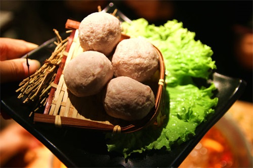 重慶火鍋加盟店怎么經(jīng)營生意更好？_2