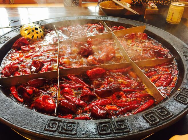 重慶老火鍋加盟的前景如何（圖）_1