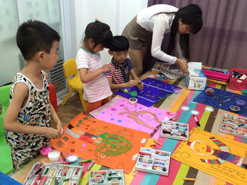 鄭州兒童藝術(shù)暑期培訓(xùn)（圖）_1