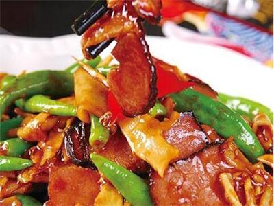 重慶香辣干鍋加盟有保障(圖)_2