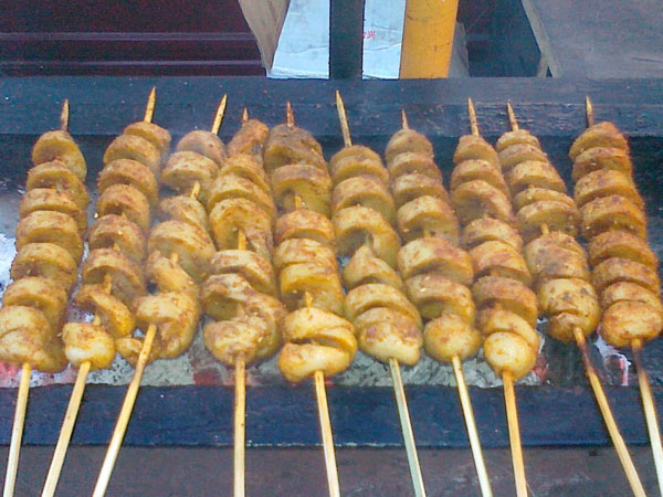 烤面筋哪里學(xué) 正宗烤面筋培訓(xùn)_1