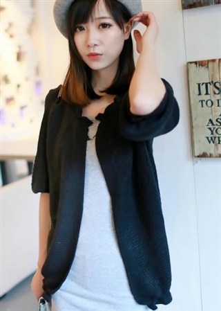 擺地?cái)傎u衣服怎么起步拿貨_2