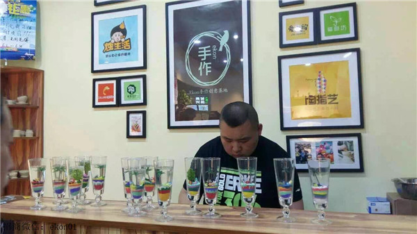 和韓店長一起走進兒童手工店玩蠟燭DIY_5