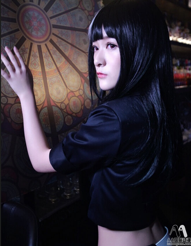 徐嬌玩Cosplay 彰顯御姐氣質(zhì)_1